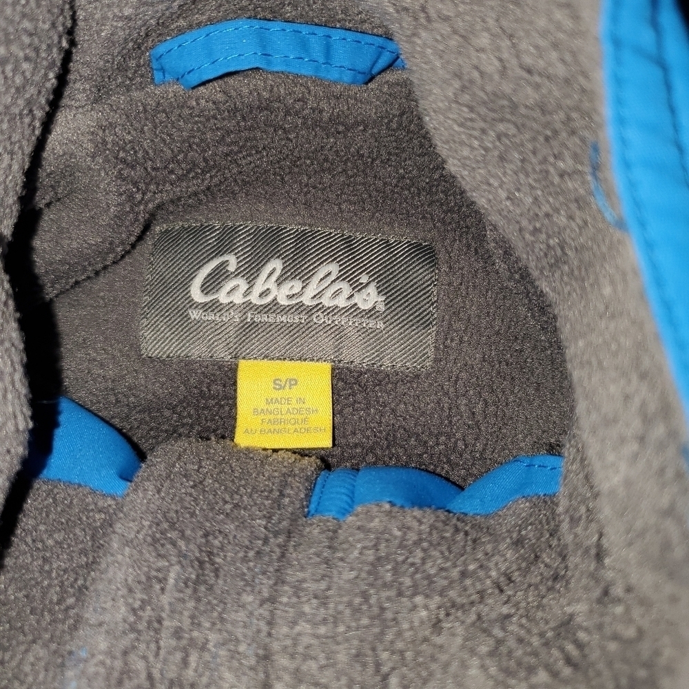 Cabelas jacket - Picture 3 of 4